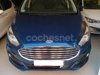 Usado Ford S-MAX Titanium 150 CV (110 kW) 2021 Azul Monovolumen