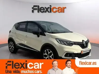 Usado Renault Captur LIMITED 130 CV (95 kW) 2019 Beige SUV