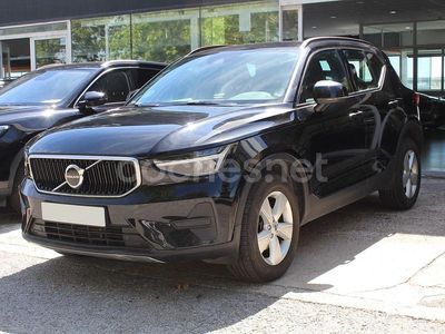 Negro Usado 2023 Volvo XC40 Core SUV | 24.850 € (Precio justo)