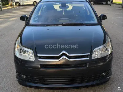 Usado Citroën C4 VTR Sport 110 CV (80 kW) 2006 Negro Berlina