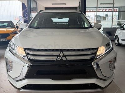 Usado Mitsubishi Eclipse Cross Spirit 163 CV (119 kW) 2019 Blanco SUV