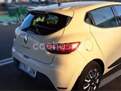 Usado Renault Clio IV Life 75 CV (55 kW) 2017 Beige Berlina