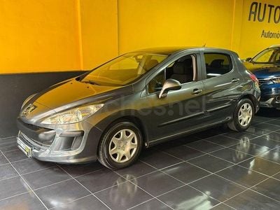Usado Peugeot 308 90 CV (66 kW) 2008 Gris / plata Berlina