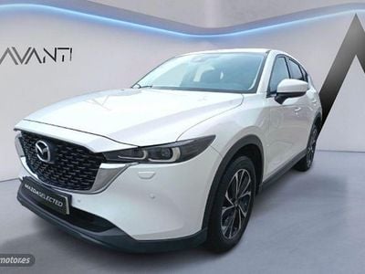 Blanco Usado 2023 Mazda CX-5 Center-Line SUV | 27.990 € (Precio justo)