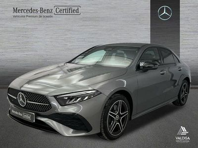 Gris Usado 2025 Mercedes A250 AMG line Berlina | 38.700 € (Un poco caro)