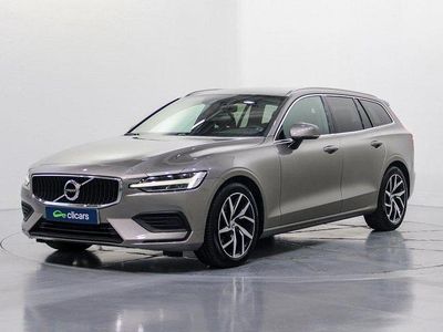 Gris Usado 2021 Volvo V60 Momentum Familiar | 29.990 € (Un poco caro)