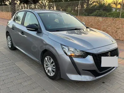 Begagnad Peugeot 208 75 HK (55 kW) 2020 Grå Halvkombi