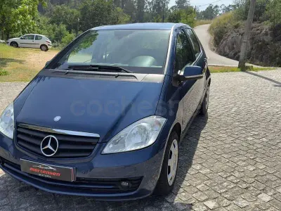 Usado Mercedes A180 Classic 109 CV (80 kW) 2008 Beige Monovolumen