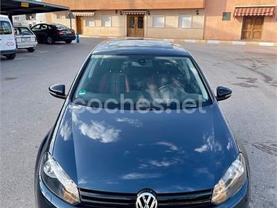 Usado VW Golf VII Advance 105 CV (77 kW) 2012 Azul Berlina