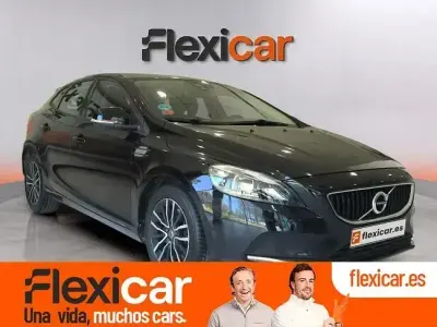 Usado Volvo V40 Inscription 150 CV (110 kW) 2017 Negro Berlina