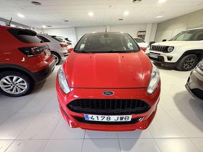 Usado Ford Fiesta ST-Line 101 CV (74 kW) 2017 Rojo Utilitario