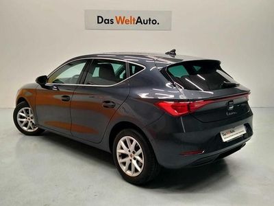 Usado Seat Leon Style 116 CV (85 kW) 2025 Gris
