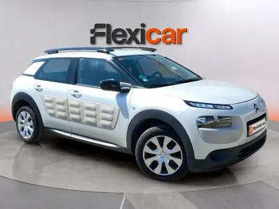 Usado Citroën C4 Feel 110 CV (80 kW) 2017 Gris Berlina