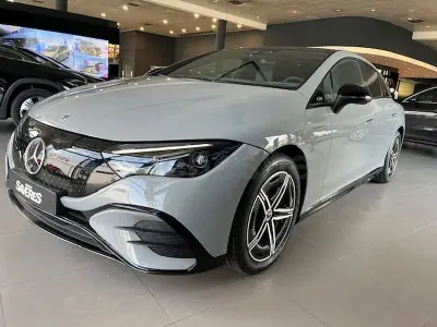 Nuevo Mercedes EQE350 2025 Berlina