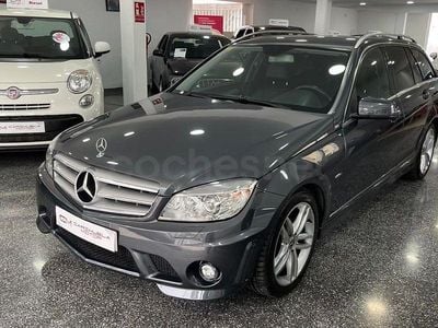 Usado Mercedes C320 Avantgarde 224 CV (164 kW) 2008 Gris / plata Familiar