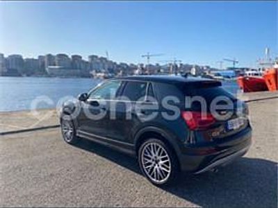 Usado Audi Q2 Design 116 CV (85 kW) 2017 Negro SUV