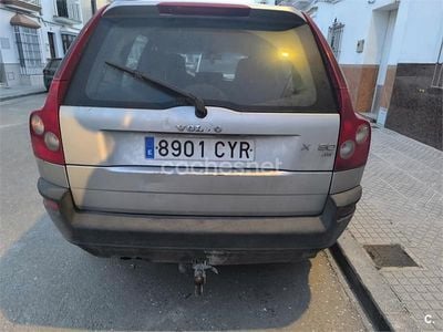 Usado Volvo XC90 Executive 163 CV (119 kW) 2004 Gris / plata SUV