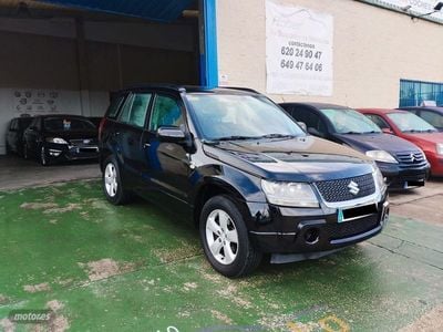 Usado Suzuki Grand Vitara 129 CV (94 kW) 2011 Negro SUV
