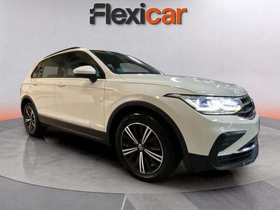 Usado VW Tiguan Life 122 CV (89 kW) 2021 Blanco SUV