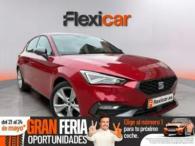 Usado Seat Leon FR 150 HP (110 kW) 2022 Vermelho Carrinha