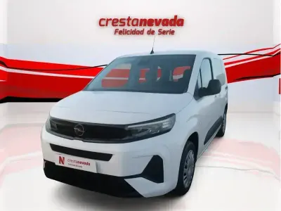 Usado Opel Combo Life Business Edition 102 CV (75 kW) 2024 Blanco