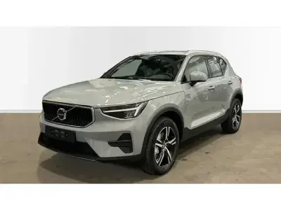Nuevo Volvo XC40 Core 163 CV (119 kW) 2026 Gris SUV