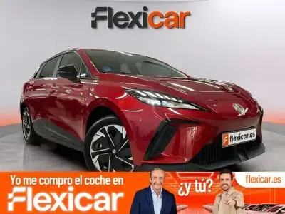 Usado MG MG5 EV 125 kW (170 CV) 2024 Rojo Familiar