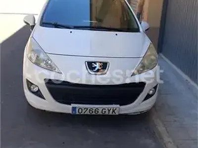 Usado Peugeot 207 Sport 92 CV (67 kW) 2010 Blanco Familiar