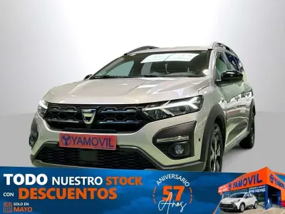 Usado Dacia Jogger Extreme 110 CV (80 kW) 2022 Gris Monovolumen