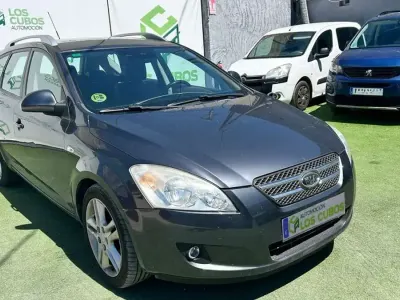 Usado Kia Sportage 139 CV (102 kW) 2008 Gris SUV