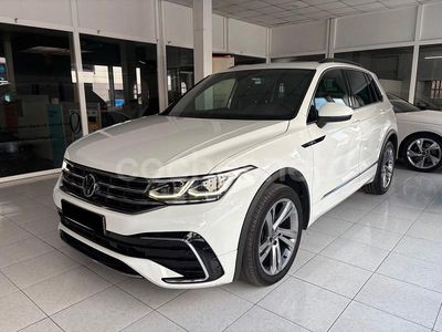 Blanco Usado 2021 VW Tiguan R-line SUV | 27.500 € (Un poco caro)