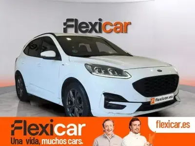 Usado Ford Kuga ST-Line 150 CV (110 kW) 2022 Blanco SUV