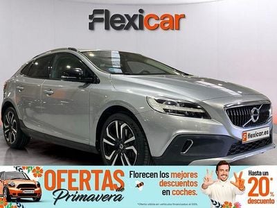 Usado Volvo V40 Inscription 152 CV (111 kW) 2017 Blanco