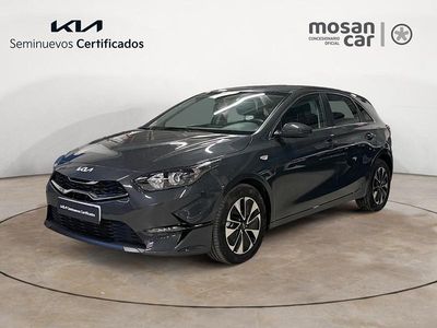 Dark penta metal Usado 2025 Kia Ceed Utilitario | 23.500 € (Precio justo)
