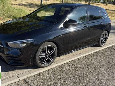 Mercedes B200