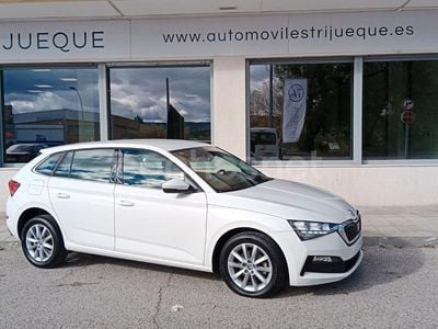 Blanco Usado 2021 Skoda 110 R Ambition Berlina | 14.900 € (Precio justo)