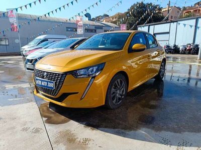 Amarillo Usado 2021 Peugeot 208 Active Utilitario | 13.950 € (Un poco caro)