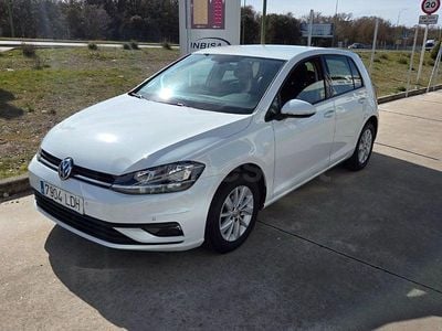 Usado VW Golf VII Advance 115 CV (84 kW) 2019 Granate Berlina