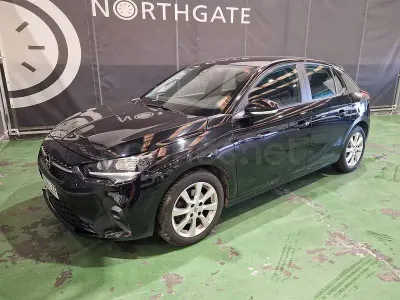 Usado Opel Corsa Edition 102 CV (75 kW) 2022 Negro Utilitario