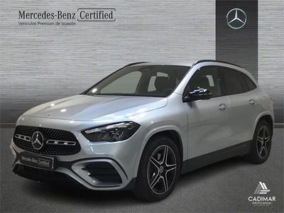 Usado Mercedes GLA200 AMG line 150 CV (110 kW) 2024 Gris SUV