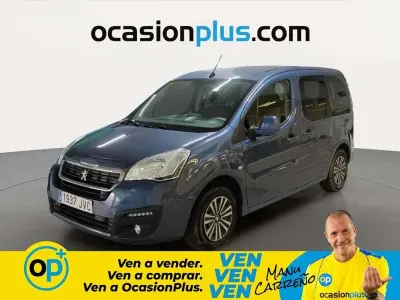Usado Peugeot TePee Active 99 CV (72 kW) 2016 Azul Van