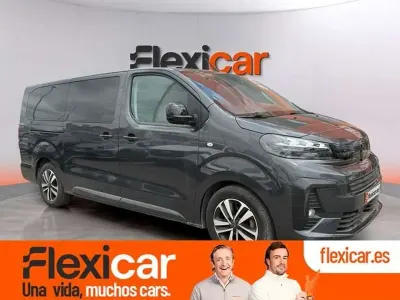 Usado Peugeot Traveller Business-Line 179 CV (131 kW) 2024 Negro Monovolumen