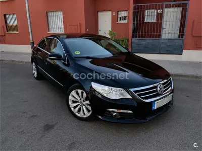 Usado VW Passat 140 CV (102 kW) 2010 Negro Berlina