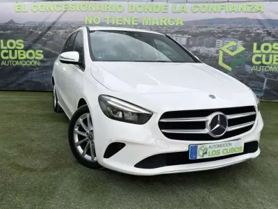Gebraucht Mercedes B200 150 PS (110 kW) 2019 Weiß Van / Kleinbus
