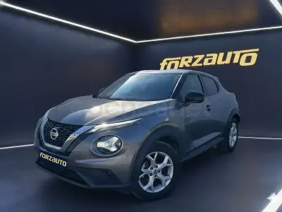 Usado Nissan Juke N-Connecta 114 CV (83 kW) 2021 Gris / plata SUV