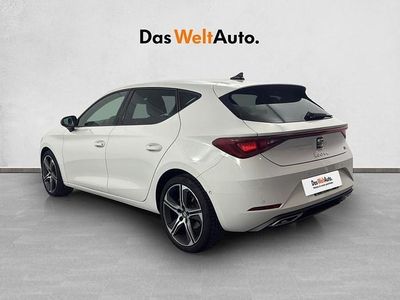 Usado Seat Leon FR 131 CV (96 kW) 2022 Blanco Utilitario