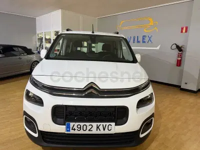 Usado Citroën Berlingo 100 CV (73 kW) 2019 Blanco Monovolumen