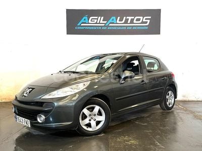 Gris / plata Usado 2007 Peugeot 207 Berlina | 3490 € (Buen precio)