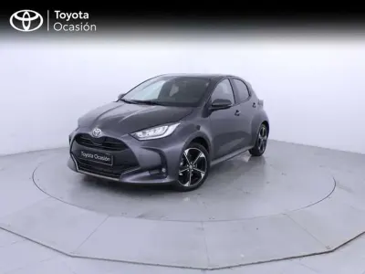 Nuevo Toyota Yaris Style 116 CV (85 kW) 2026 Gris Utilitario