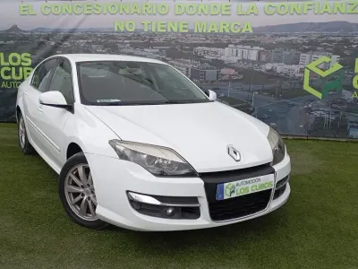 Usado Renault Laguna III Dynamique 130 CV (95 kW) 2011 Blanco Berlina